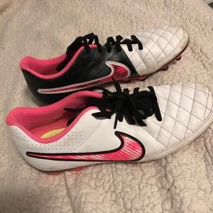Nike girls cleats